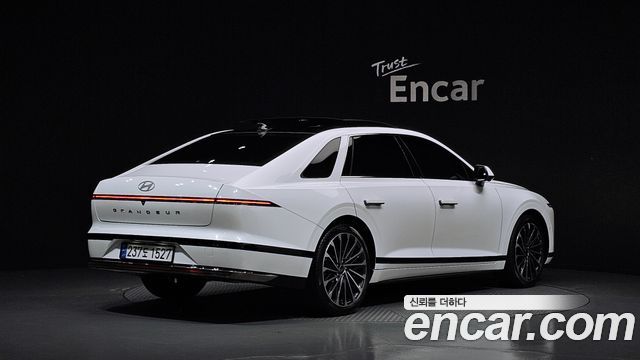 Hyundai Grandeur Hybrid (GN7) Calligraphy 2025 — фото 2