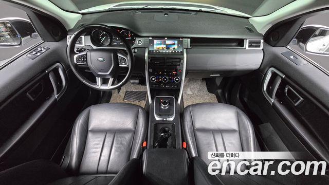 Land Rover Discovery Sport 2.0 TD4 SE 2018 — фото 7