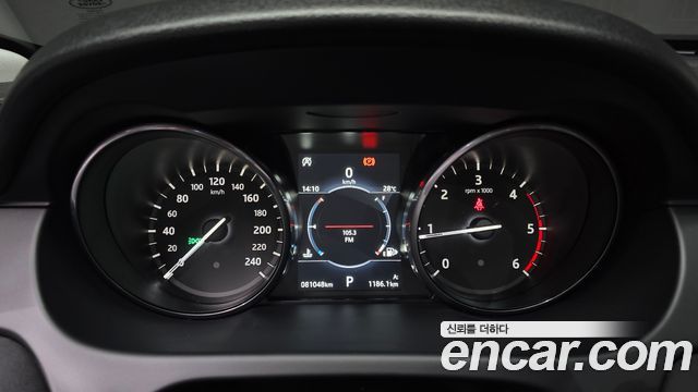 Land Rover Discovery Sport 2.0 TD4 SE 2018 — фото 8