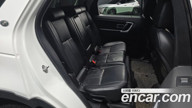 Land Rover Discovery Sport 2.0 TD4 SE 2018 — фото 26