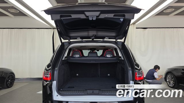 Land Rover Range Rover Sport (II) 5.0 SVR 2019 — фото 20