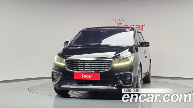 Kia Carnival 9-Seater Noblesse Special 2019 — фото 3