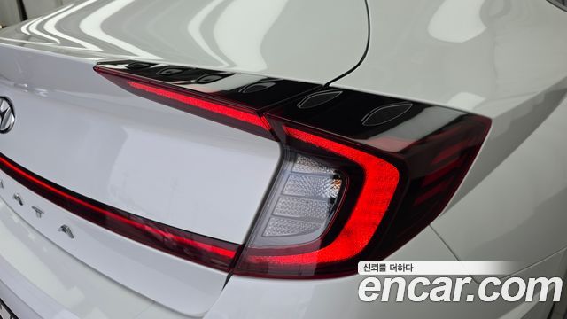 Hyundai Sonata (DN8) 1.6 Turbo Inspiration 2021 — фото 23