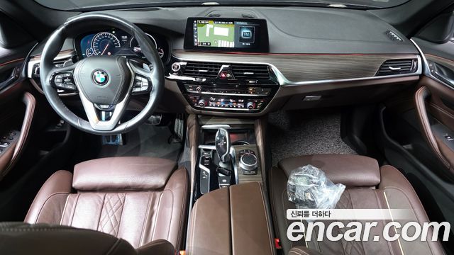 BMW 5 Series (G30) 530i xDrive M Sport Package Plus 2018 — фото 7