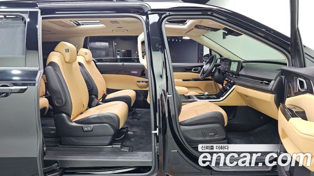 Kia Carnival (IV) Gasoline 9-Seater Signature 2023 — фото 12
