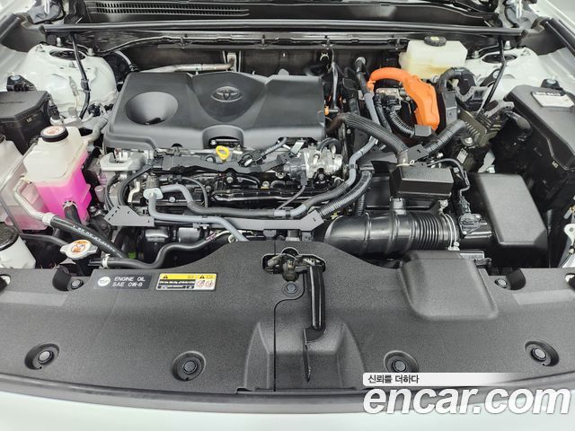 Toyota Crown Crossover 2.5 4WD Hybrid 2023 — фото 23