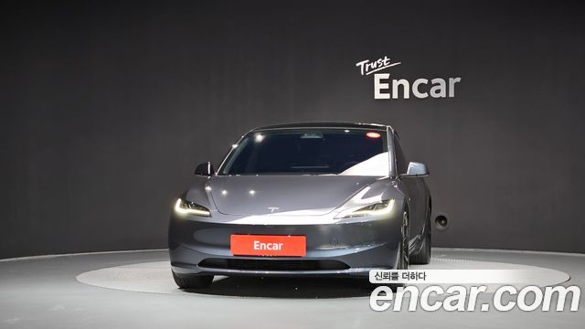 Tesla Model 3 Long Range AWD 2025 — фото 3