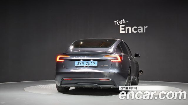 Tesla Model 3 Long Range AWD 2025 — фото 4