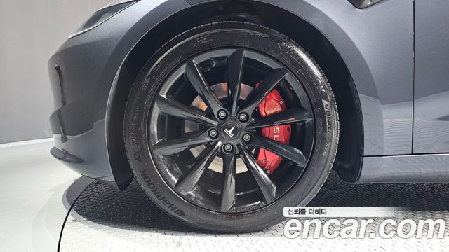Tesla Model 3 Long Range AWD 2025 — фото 5
