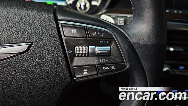Genesis EQ900 3.3 T-GDI AWD Premiun Luxury 2016 — фото 27