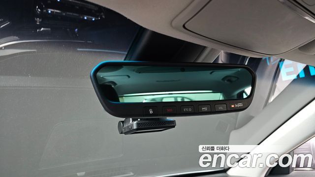 Genesis EQ900 3.3 T-GDI AWD Premiun Luxury 2016 — фото 28