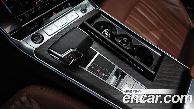 Audi A6 (C8) 45 TFSI Premium 2023 — фото 9