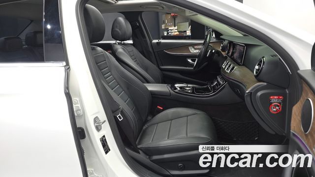 Mercedes-Benz E-Class (W213) E300 Exclusive 2018 — фото 11