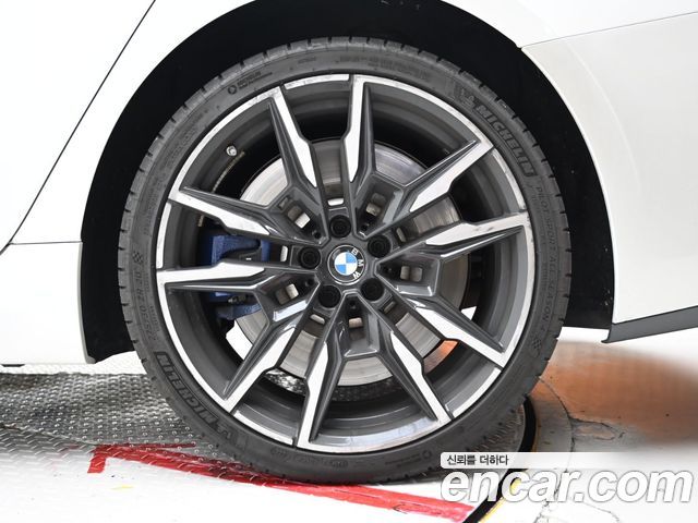 BMW 8 Series (G15) M850i xDrive Gran Coupe 2024 — фото 5