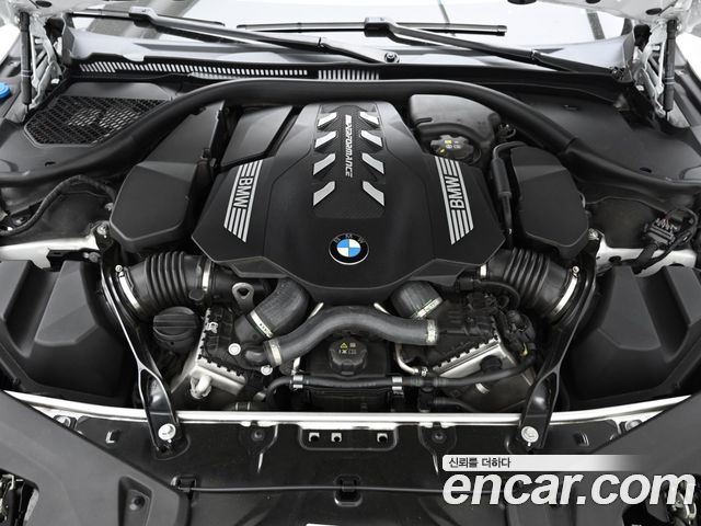 BMW 8 Series (G15) M850i xDrive Gran Coupe 2024 — фото 6