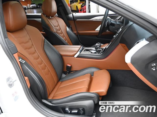 BMW 8 Series (G15) M850i xDrive Gran Coupe 2024 — фото 10