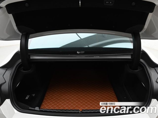 BMW 8 Series (G15) M850i xDrive Gran Coupe 2024 — фото 24