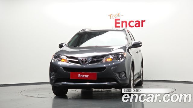 Toyota RAV4 2.5 4WD 4th 2014 — фото 3