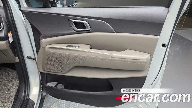 Kia Carnival (IV) HEV 9seater Nobless 2024 — фото 24