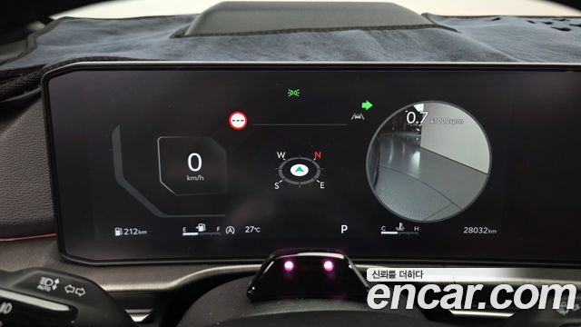 Kia Sportage (V) Gasoline 1.6 Turbo 2WD Signature X Line 2025 — фото 8