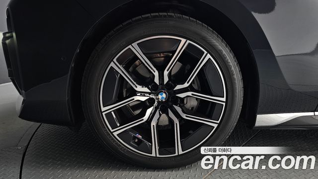 BMW 7 Series (G70) 740d xDrive M Sport 2026 — фото 5