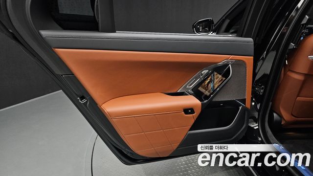 BMW 7 Series (G70) 740d xDrive M Sport 2026 — фото 31