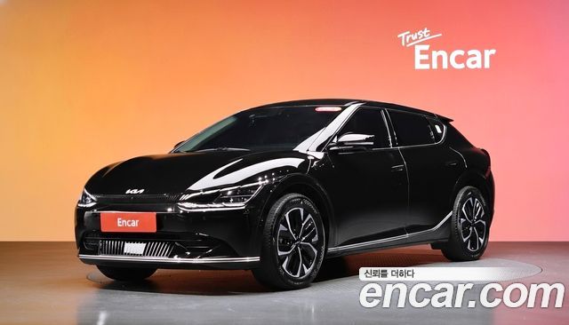 Kia EV6 Long Range Earth 2023 — фото 1