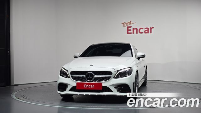 Mercedes-Benz C-Class (W205) C200 Coupe 2023 — фото 3