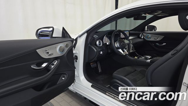 Mercedes-Benz C-Class (W205) C200 Coupe 2023 — фото 10