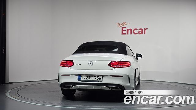 Mercedes-Benz C-Class (W205) C200 Cabriolet 2018 — фото 4