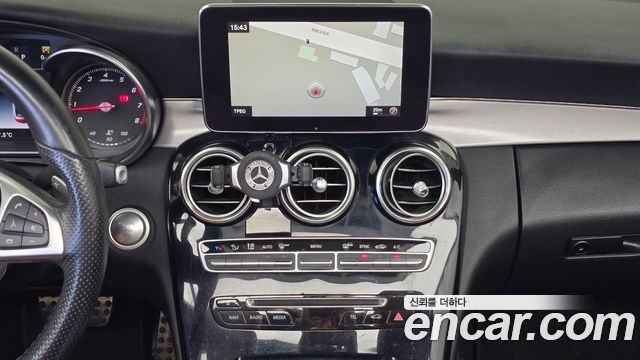 Mercedes-Benz C-Class (W205) C200 Cabriolet 2018 — фото 16