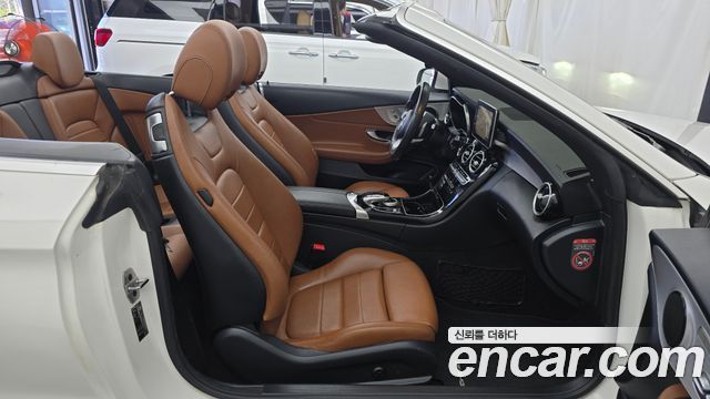 Mercedes-Benz C-Class (W205) C200 Cabriolet 2018 — фото 32