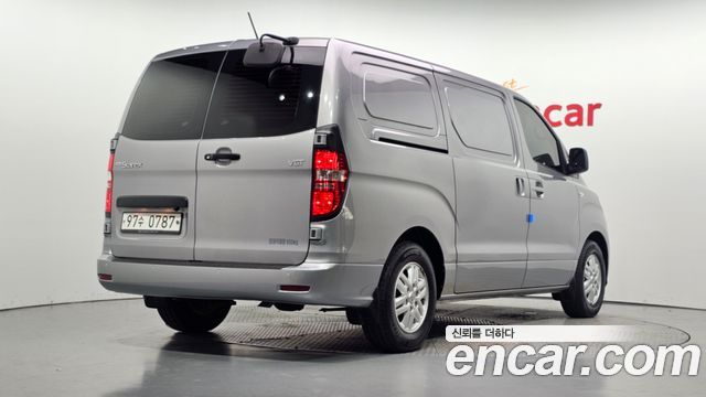 Hyundai Grand Starex Van 3-Seater Smart 2019 — фото 2