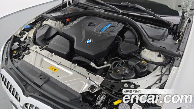 BMW 3 Series (G20) 330e Luxury 2021 — фото 6