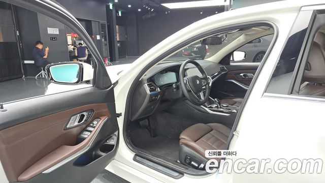 BMW 3 Series (G20) 330e Luxury 2021 — фото 10