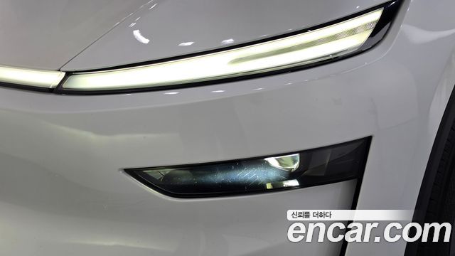 Tesla Model Y Long Range AWD 2025 — фото 22