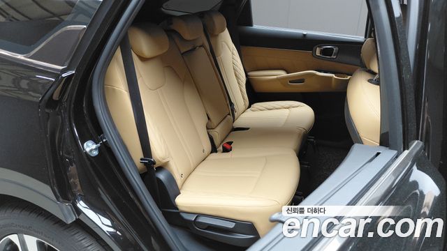 Kia Sorento (IV) HEV 1.6 2WD Gravity 2023 — фото 11