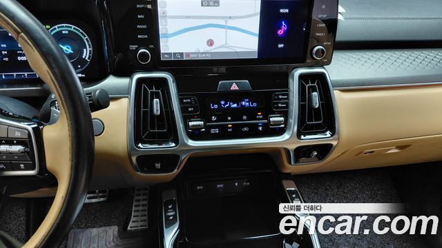 Kia Sorento (IV) HEV 1.6 2WD Gravity 2023 — фото 13