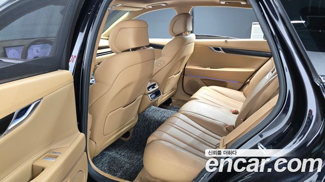 Genesis G80 (RG3) Gasoline 2.5 Turbo 2WD 2025 — фото 11