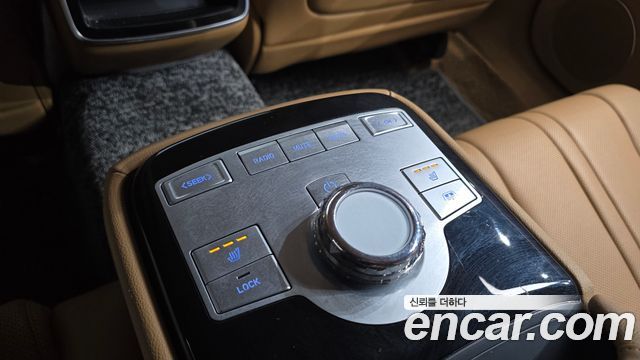 Genesis G80 (RG3) Gasoline 2.5 Turbo 2WD 2025 — фото 20