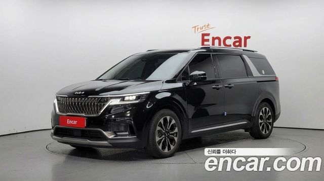 Kia Carnival (IV) Gasoline 7-Seater Outdoor Noblesse 2023 — фото 1