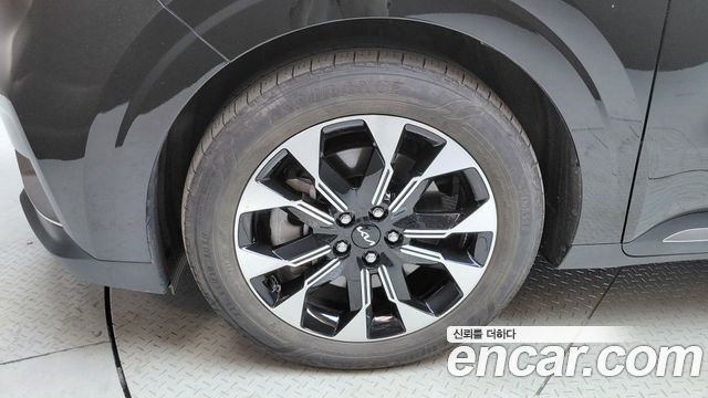 Kia Carnival (IV) Gasoline 7-Seater Outdoor Noblesse 2023 — фото 5
