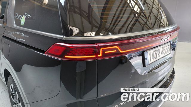 Kia Carnival (IV) Gasoline 7-Seater Outdoor Noblesse 2023 — фото 23