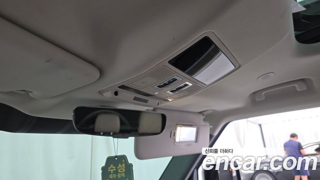 Land Rover Defender (L663) 110 D250 SE 2023 — фото 33