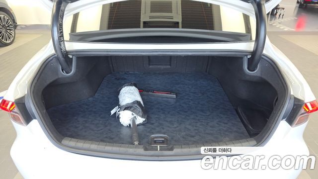 Hyundai Grandeur (IG) 3.0 LPi Rent Car Modern 2022 — фото 20