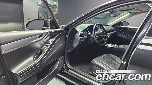Genesis G80 (RG3) Gasoline 2.5 Turbo AWD 2022 — фото 10