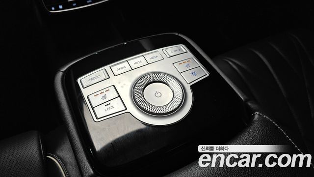 Genesis G80 (RG3) Gasoline 2.5 Turbo AWD 2022 — фото 30