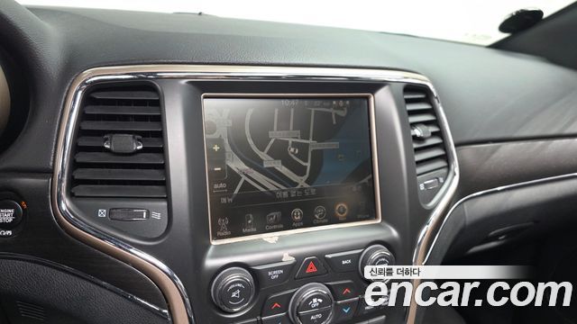 Jeep Grand Cherokee 3.0 Diesel Limited WK2 2016 — фото 13