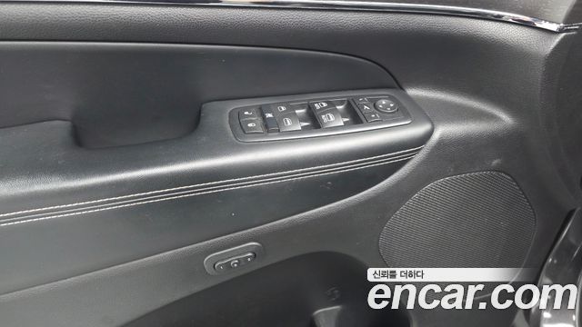 Jeep Grand Cherokee 3.0 Diesel Limited WK2 2016 — фото 29
