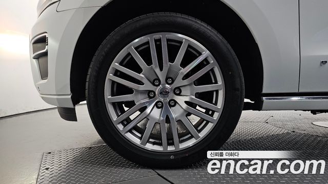 Ford Expedition Platinum 4WD 7Seater 2023 — фото 5